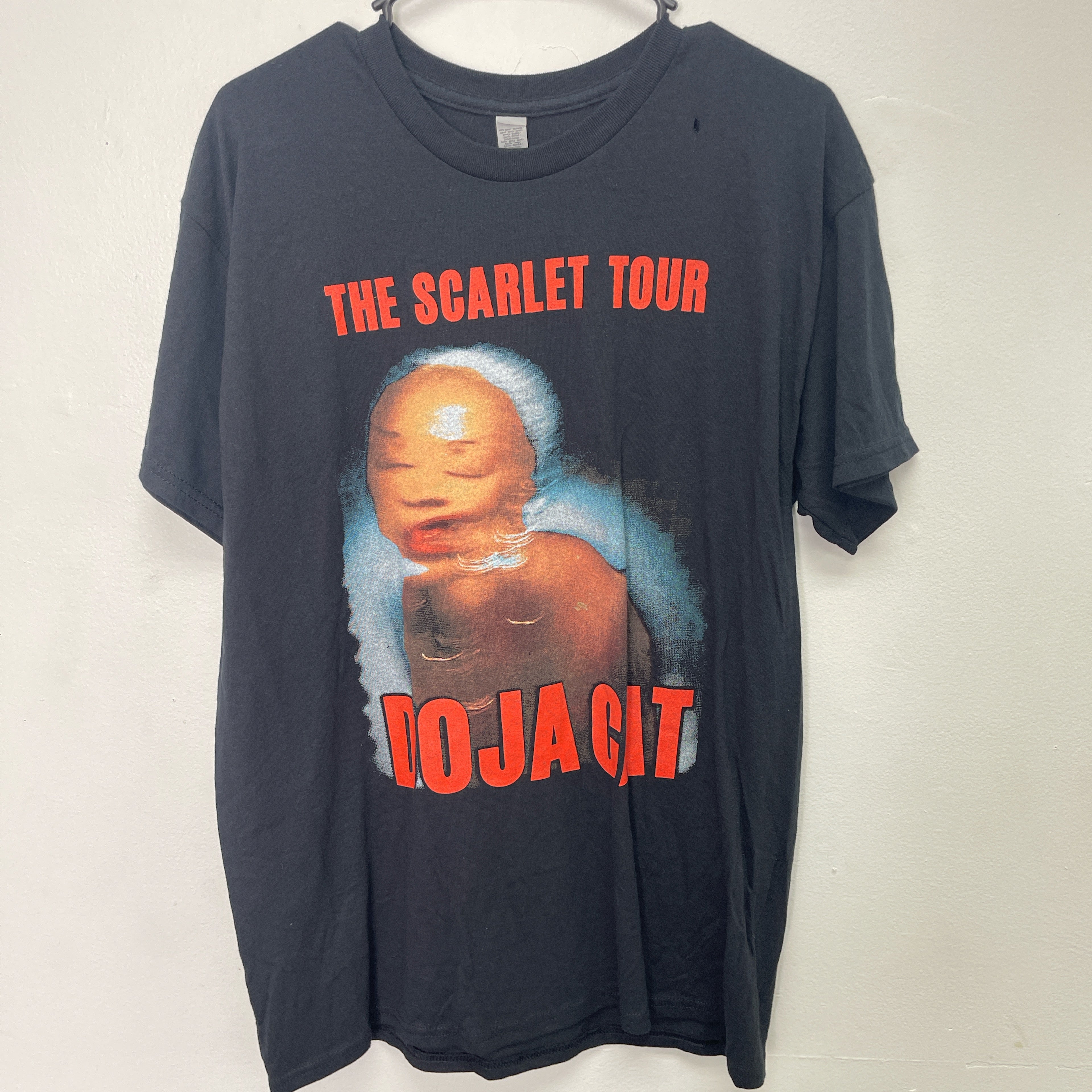 Black The Scarlet Tour 2018 tee #metalhead size large